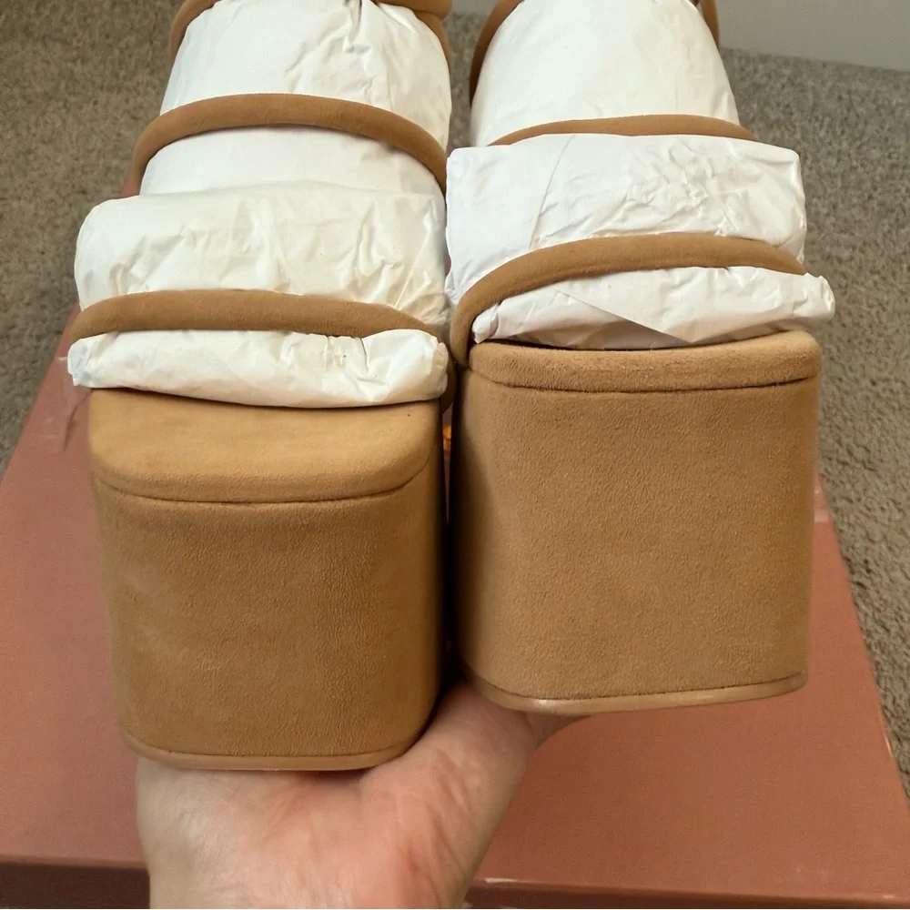 Cult Gaia Hyte Suede Platform Sandals Camel US 9 EU‎ 39